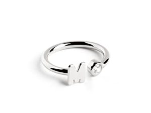 SINGULARU – Anillo Personalizado Letter Spark Plata – Anillo Ajustable – Plata de Ley 925 con Acabado Baño de Rodio – Talla Unica – Joyas para Mujer – Hecho en España – Letra M