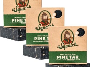 Dr. Squatch Barra de jabón totalmente natural para hombres con grano pesado, paquete de 3, alquitrán de pino