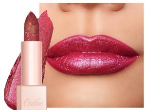 OULAC Pintalabios Diamond Lustre, Barra de Labios Rojo con Purpurina Muy Pigmentada, Textura Cremosa e Hidratante, Labios llamativos, Vegana y Sin Gluten (D03) Soirée Red