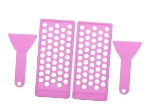 VICASKY 2 juegos de bálsamo labial DIY con agujeros y espátulas para la fabricación de pintalabios y brillo de labios proyectos de cuidado de labios