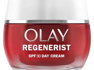 PROMOCIÓN: Olay Regenerist Crema Facial de Día SPF30. Hidratante Antiarrugas y Reafirmante Activa con Protección Solar SPF30, Niacinamida Antiedad y Péptidos. Regenera, Reafirma e Hidrata. No Grasa. 50 ml en promoción